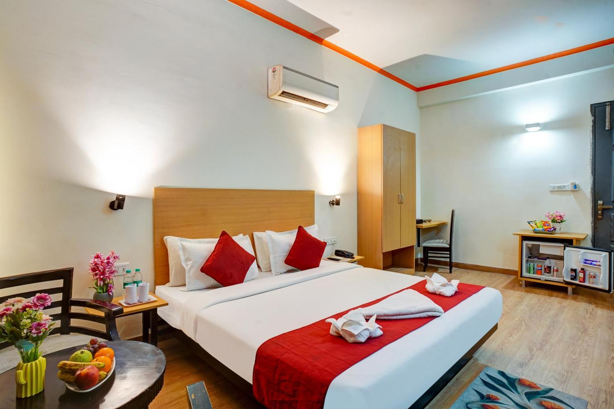 Hotel Noida Express Eksteriør billede