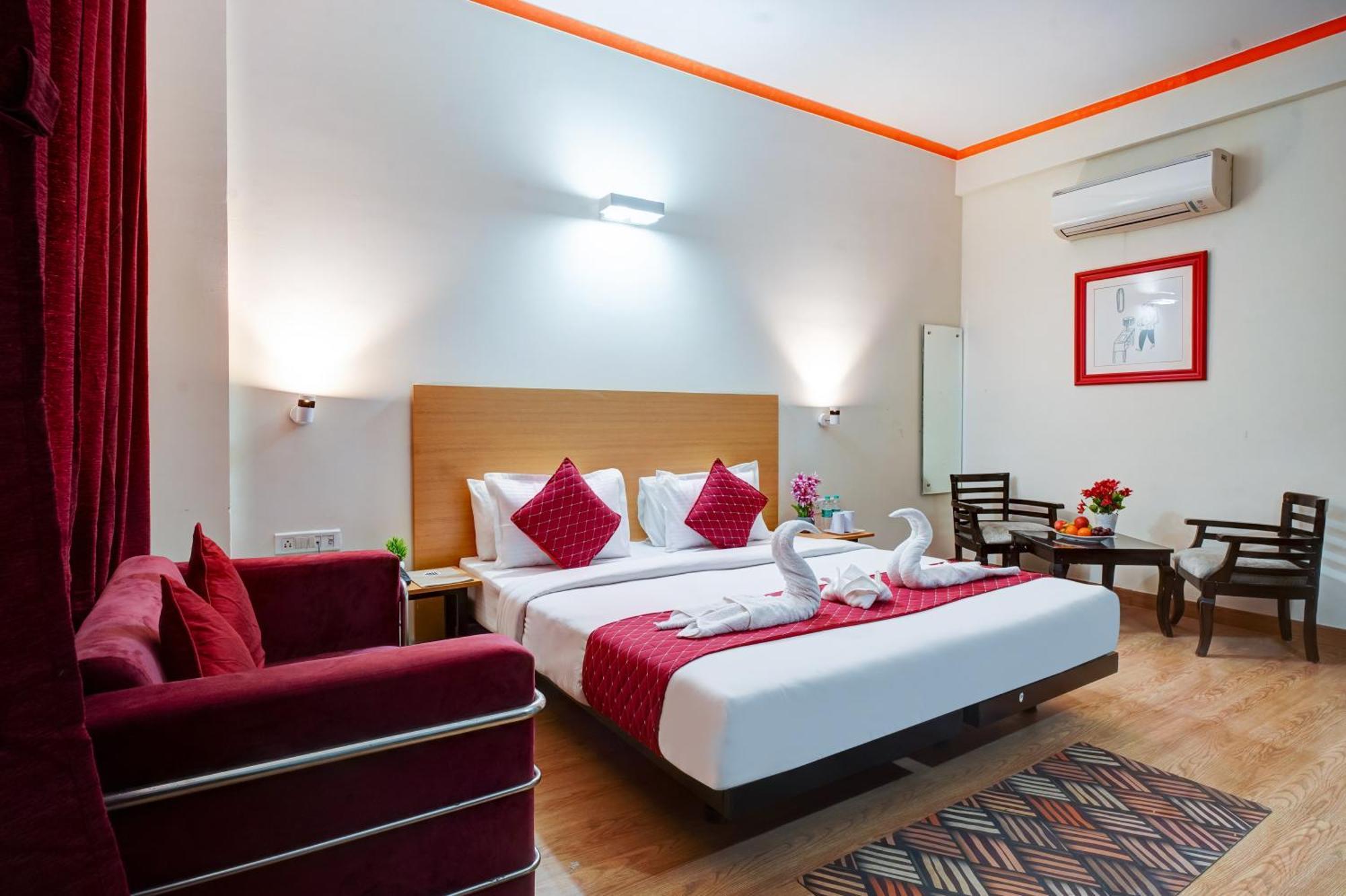 Hotel Noida Express Eksteriør billede